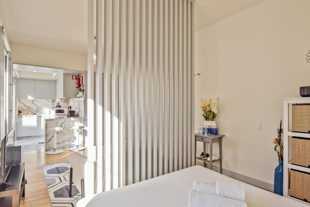 Apartment Bmyguest Graca Heart Of Typical Lissabon